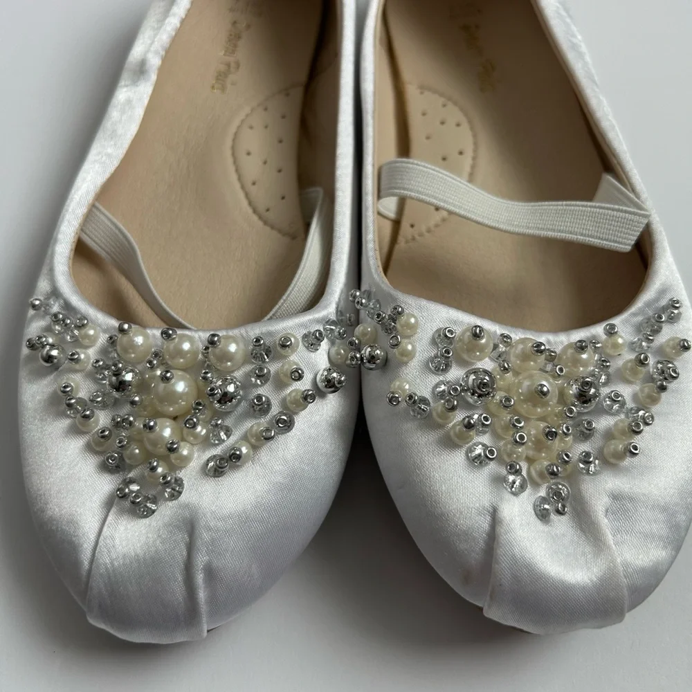 DREAM PAIRS Girl's Mary Jane Pearl Ballerina Flats White Satin Silver‎ Beads 3